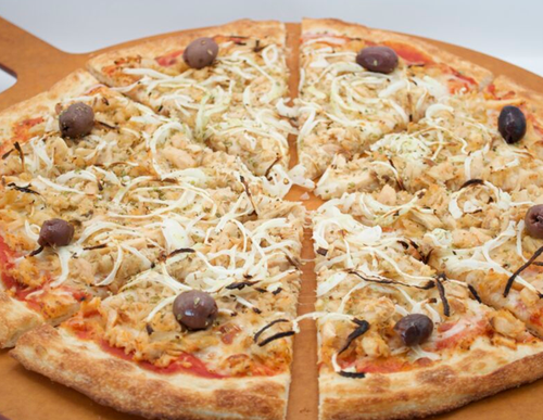Tuna and Onions — Tomato sauce, tuna, onions, mozzarella and olives.